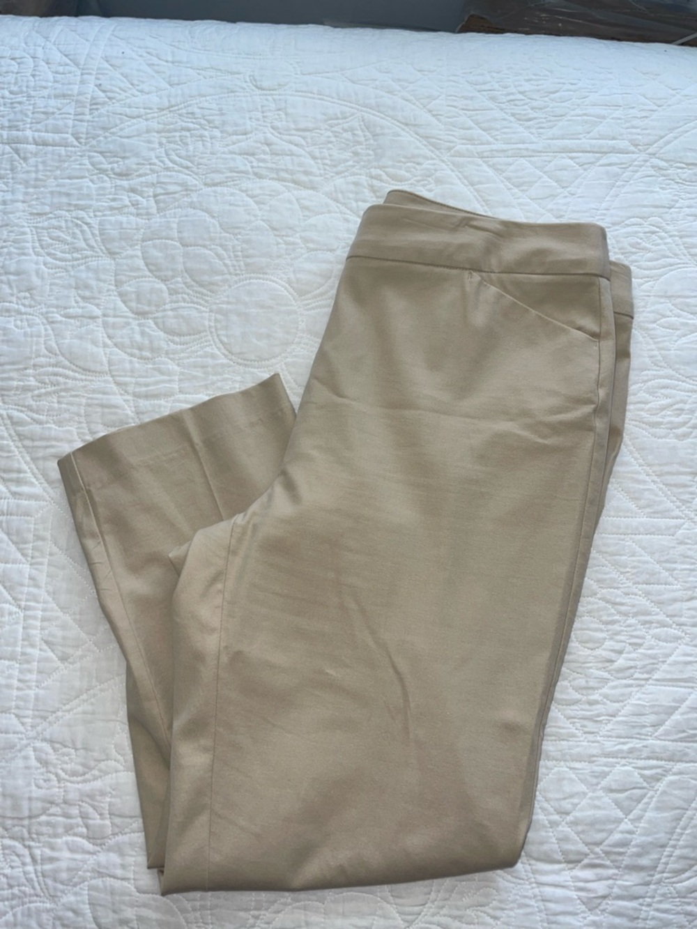Chico’s Tan Crop Pants With Stretch, Gold Buttons and Zipper